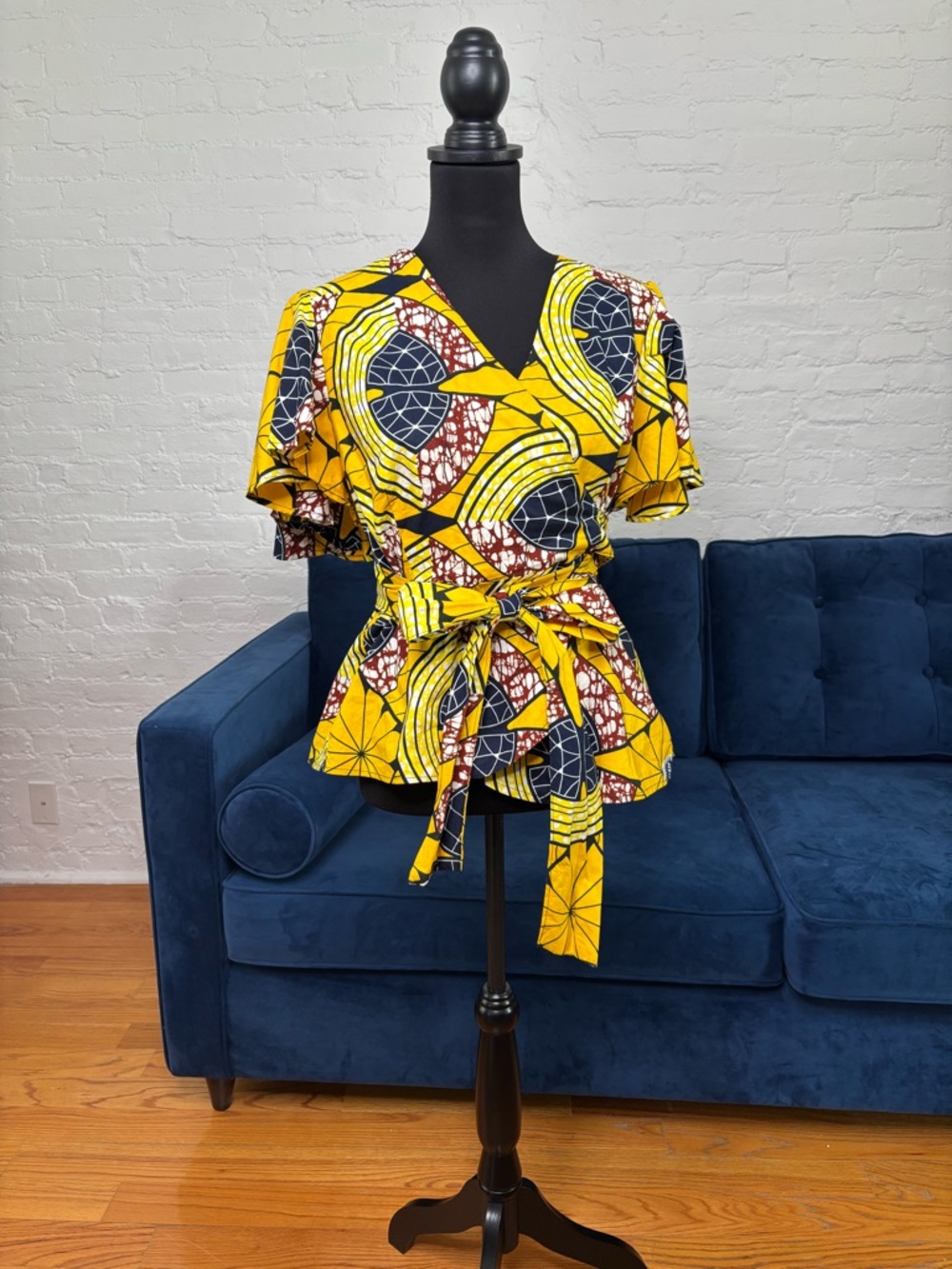 Suakoko Betty African Print Wrap Blouse with Tie Waist - XL - Picture 2 of 7